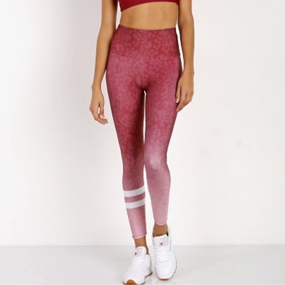 Onzie Bomb Highrise Basic Capri 2029 Burgundy Ombre NWT - Picture 1 of 16